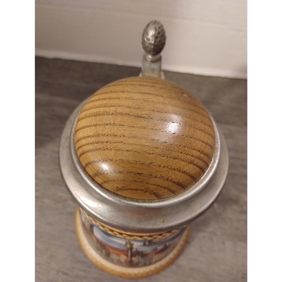 Beyer Old German Cities Stein Der March zu Munchen hand painted Stein Limited Ed - Picture 7 of 8